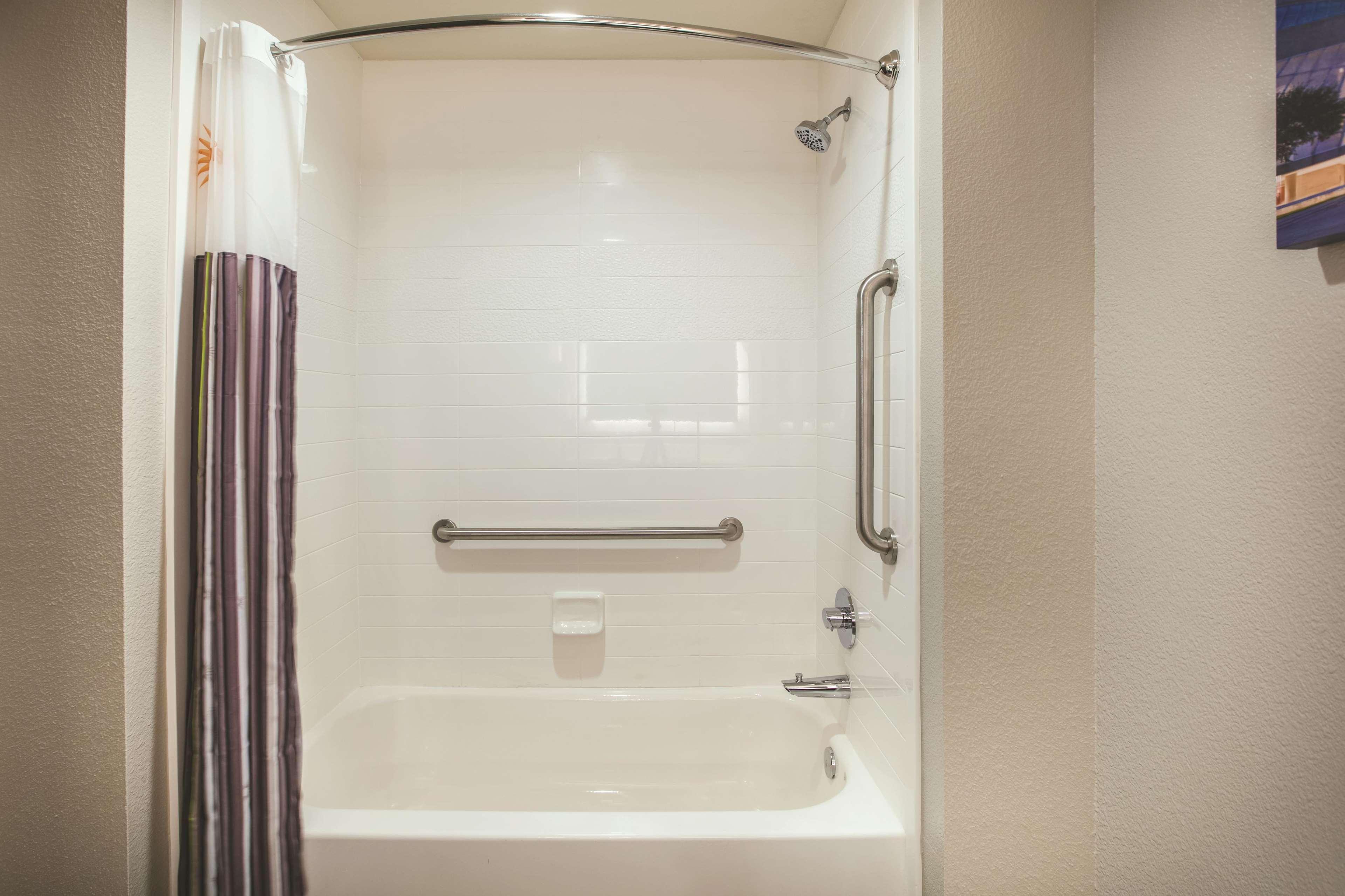 La Quinta By Wyndham Dallas - Richardson Exterior photo