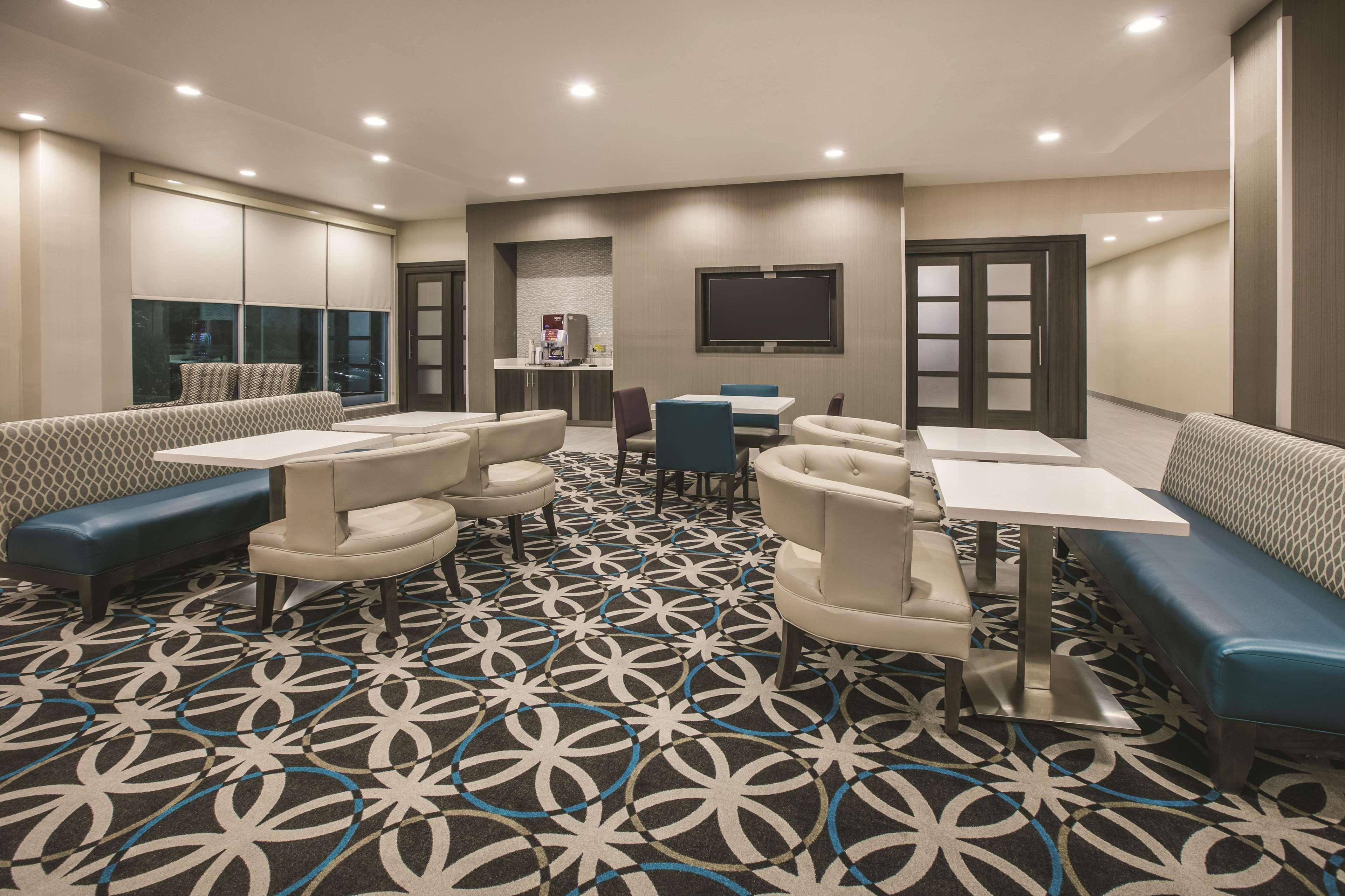 La Quinta By Wyndham Dallas - Richardson Exterior photo